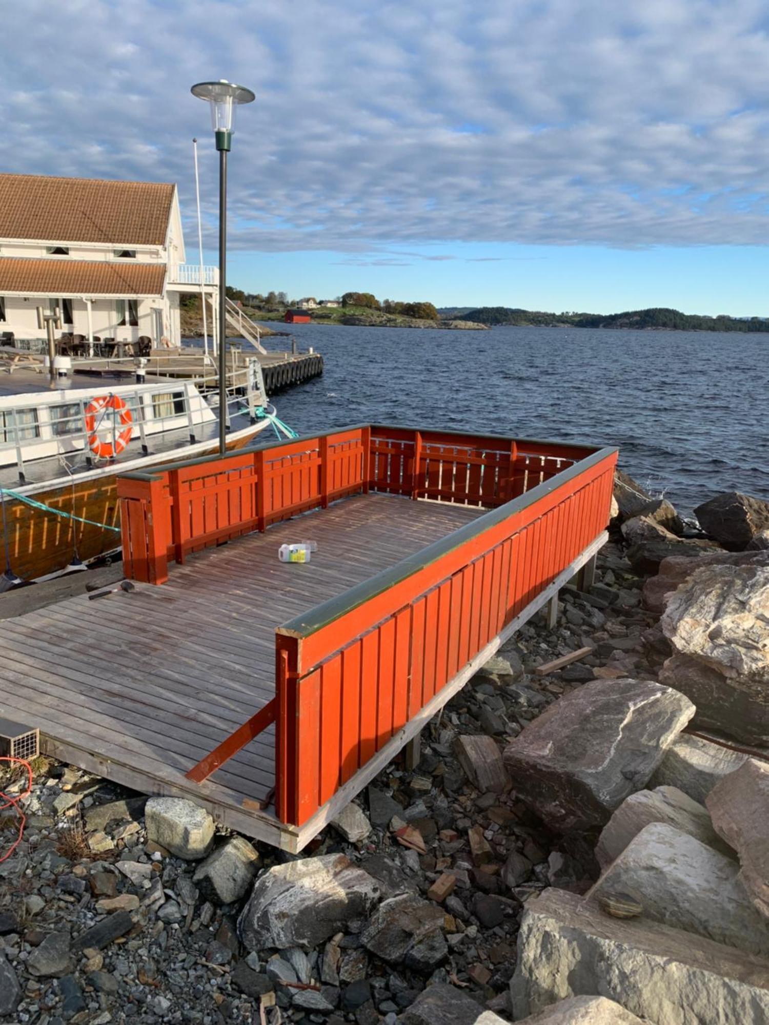 Sjoberg Hotell Og Ferie Leiligheter Østhusvik Exterior foto
